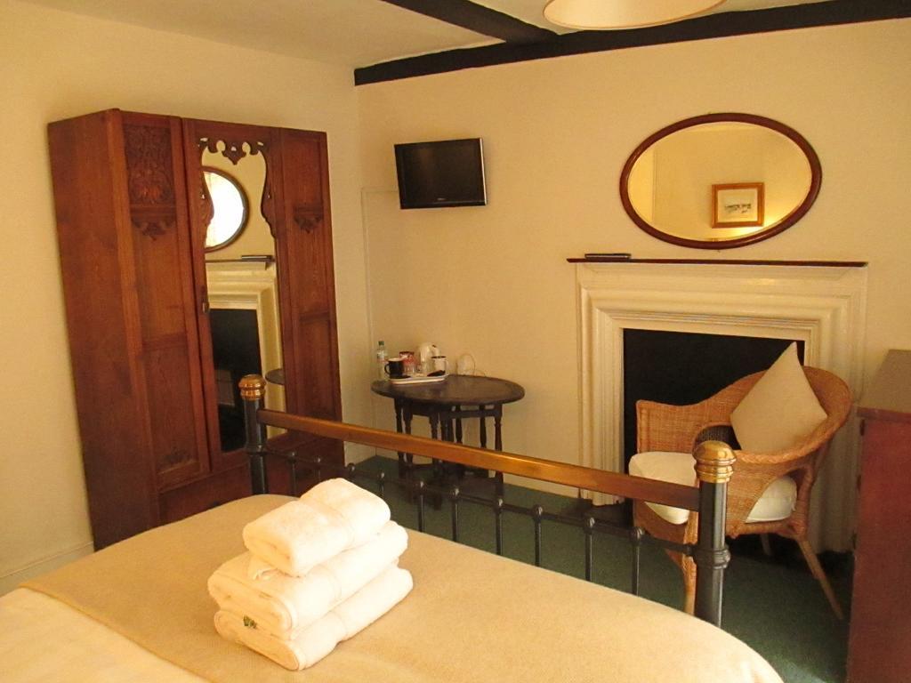 Bed and Breakfast Old Manor House Shepperton Camera foto